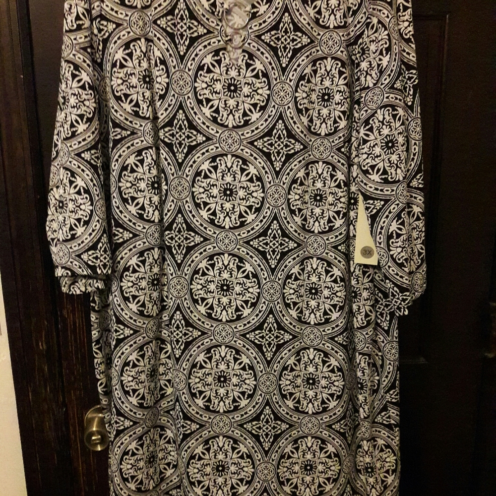 Tacera 3x Black and White Print Dress